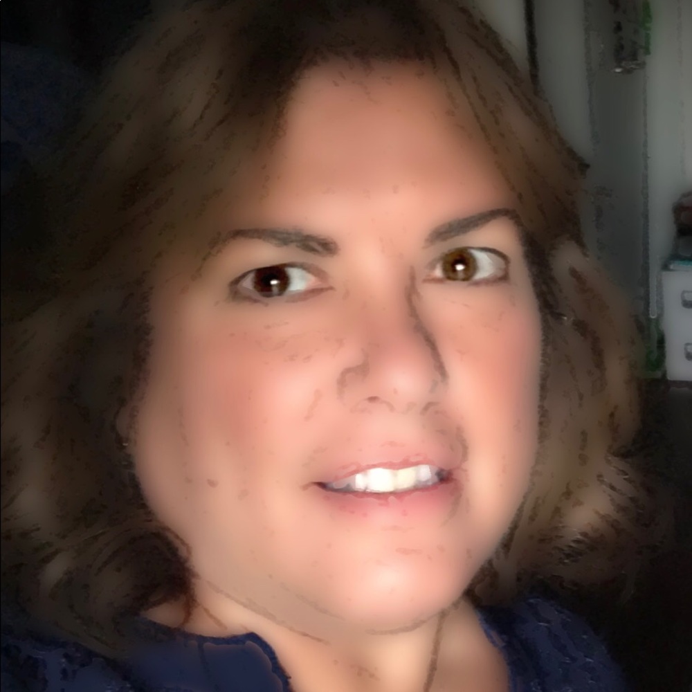 Meet your Posher, Lynn